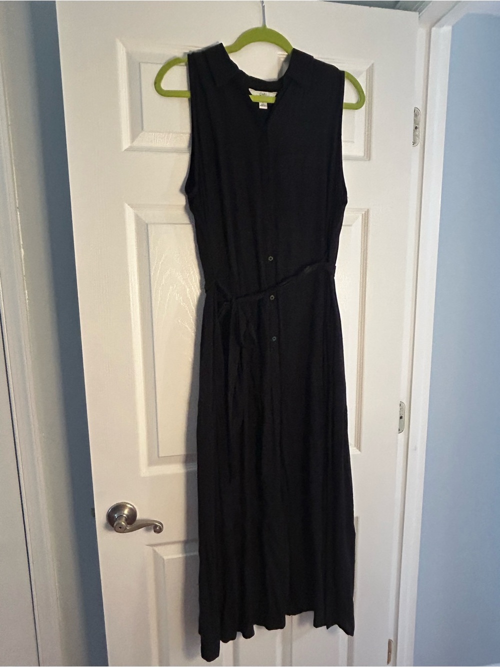 croft & barrow Sleeveless Black Button-Front Maxi Dress with Waist Tie Belt